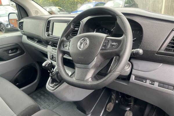 Used Vauxhall Vivaro Life 2022 for sale - 76204294: Photo 10