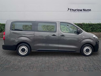 Used Vauxhall Vivaro Life 2022 for sale - 76204294: Photo