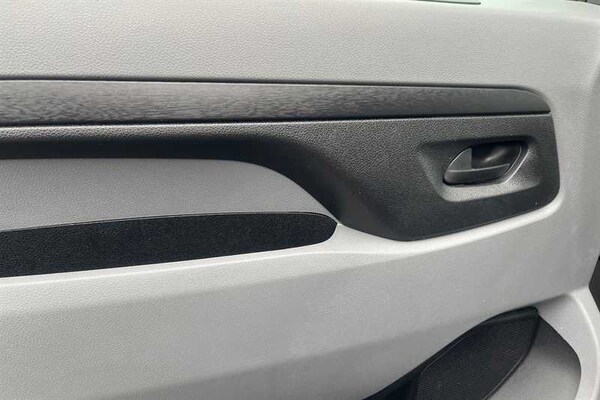 Used Vauxhall Vivaro Life 2022 for sale - 76204294: Photo 33