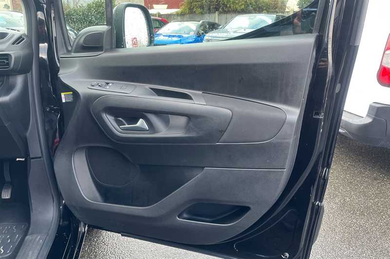 Used Vauxhall Combo Life 2025 for sale - 77472001: Photo 49