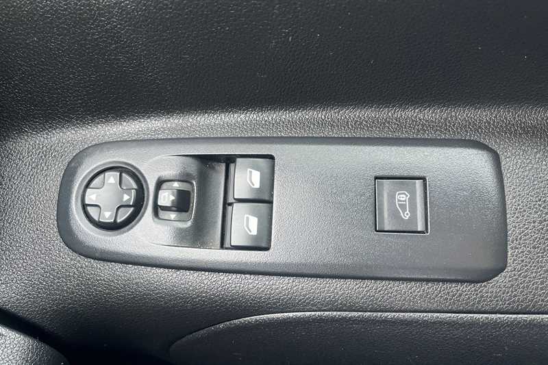 Used Vauxhall Combo 2023 for sale - 77513500: Photo 16