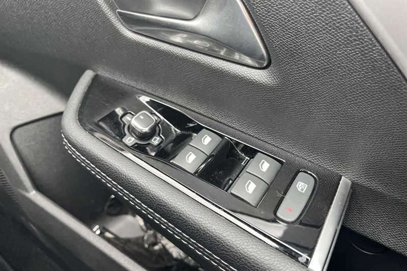 Used Vauxhall Astra 2024 for sale - 77513508: Photo 16