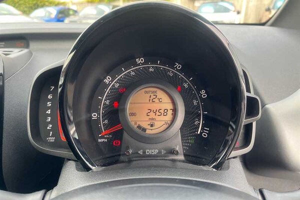Used Toyota AYGO 2021 for sale - 76204383: Photo 20