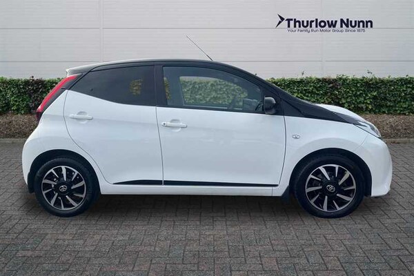 Used Toyota AYGO 2021 for sale - 76204383: Photo 2