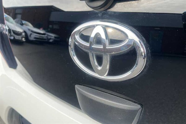 Used Toyota AYGO 2021 for sale - 76204383: Photo 44