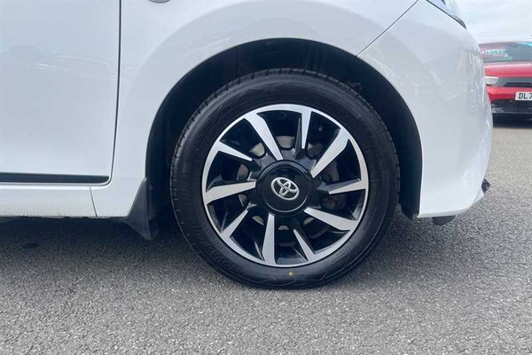Used Toyota AYGO 2021 for sale - 76204383: Photo 9