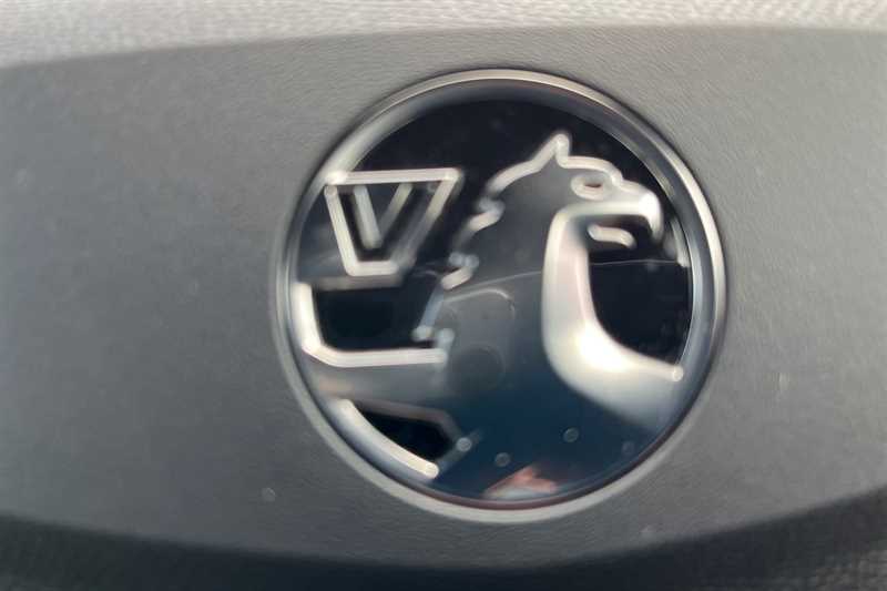 Vehicle 33