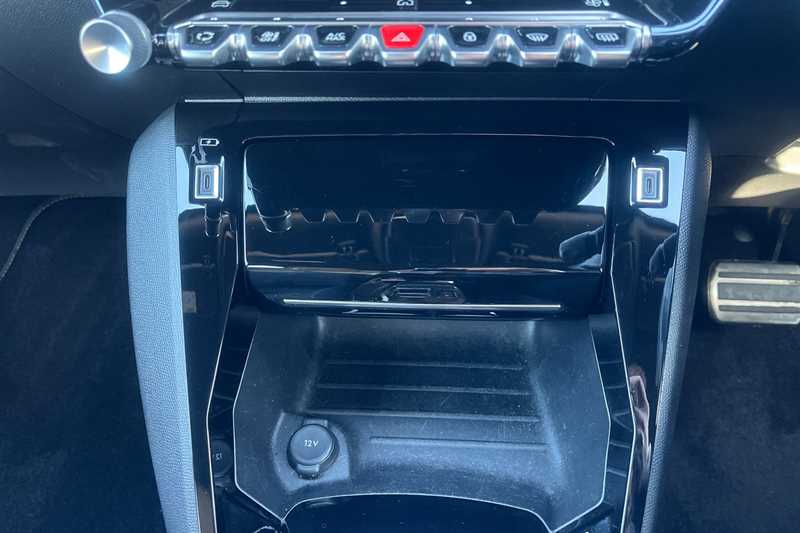 Used Peugeot 2008 2023 for sale - 76328481: Photo 36