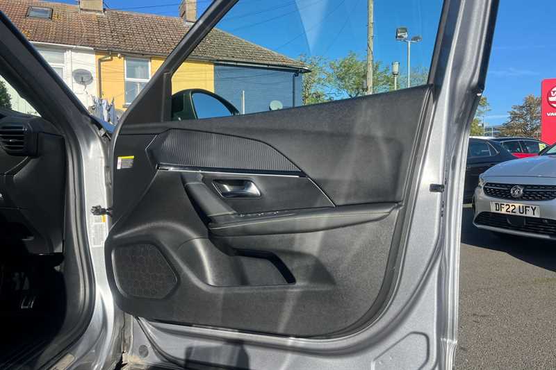 Used Peugeot 2008 2023 for sale - 76328481: Photo 49