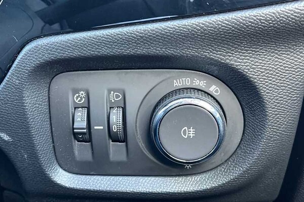 Used Vauxhall Corsa 2023 for sale - 76086952: Photo 40