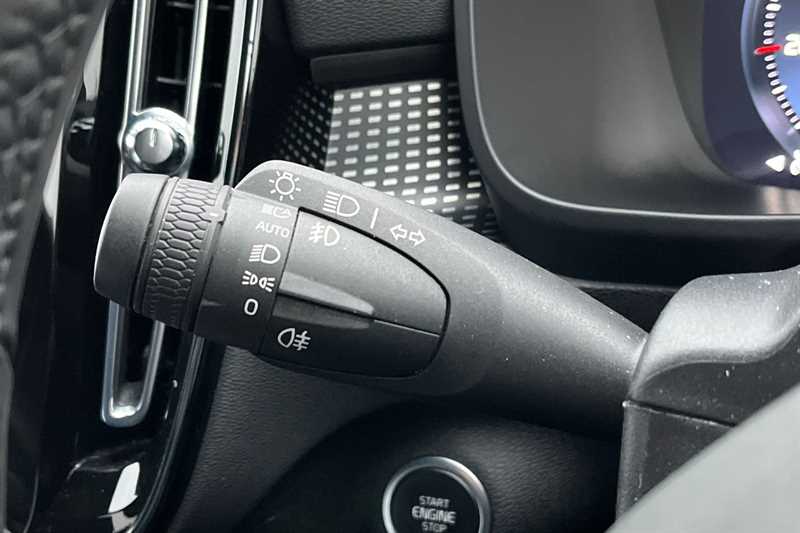 Used Volvo XC40 2022 for sale - 77471652: Photo 25