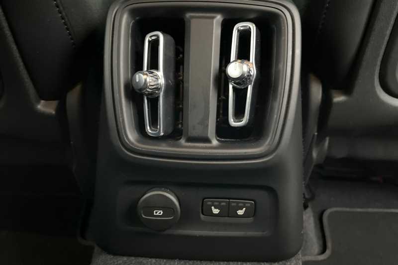 Used Volvo XC40 2022 for sale - 77471652: Photo 41