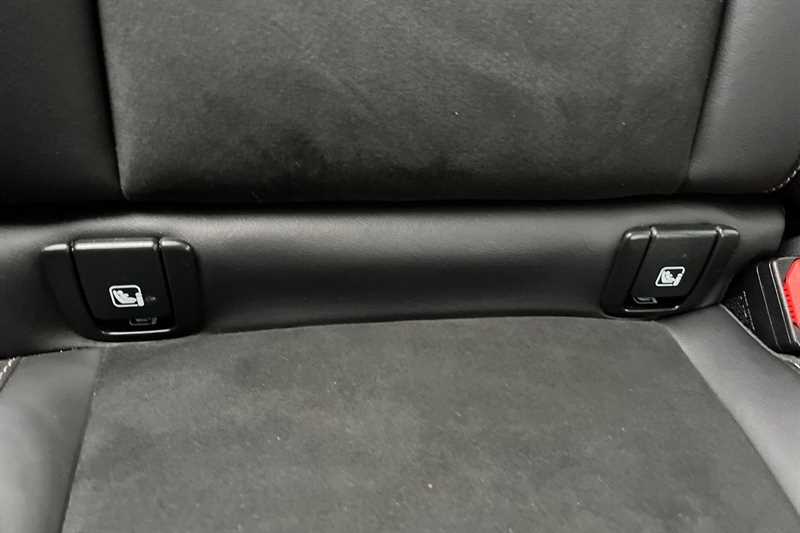 Used Volvo XC40 2022 for sale - 77471652: Photo 42