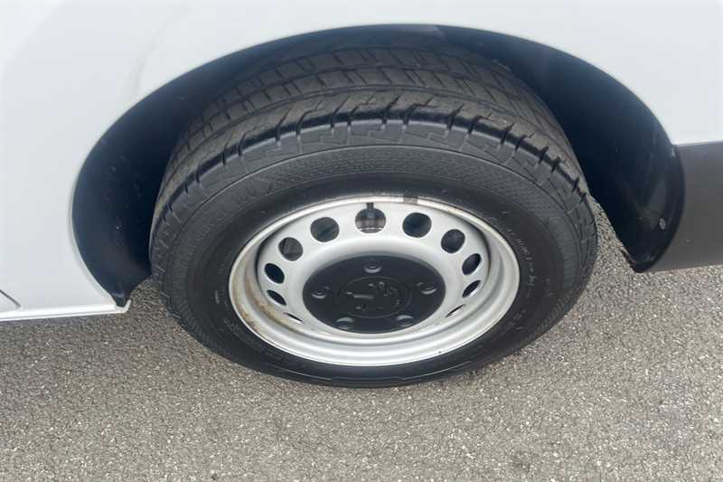 Used Peugeot Expert 2023 for sale - 76420551: Photo 56