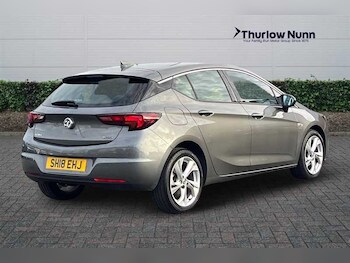 Used Vauxhall Astra 2018 for sale - 76540284: Photo