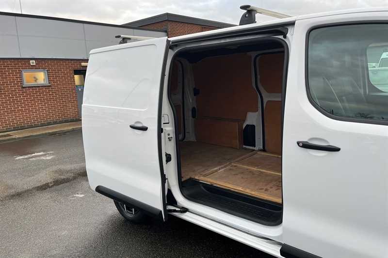 Used Vauxhall Vivaro 2021 for sale - 77307797: Photo 44