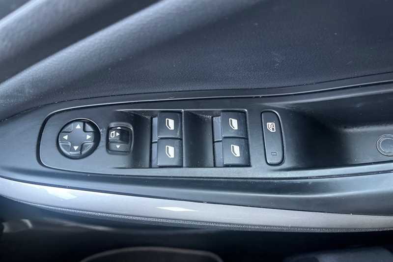 Used Vauxhall Grandland 2023 for sale - 77885593: Photo 16