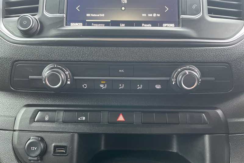 Used Vauxhall Vivaro 2023 for sale - 76420558: Photo 15