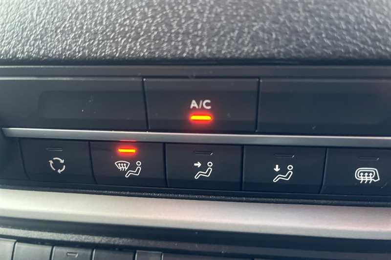 Used Vauxhall Vivaro 2023 for sale - 77471870: Photo 33