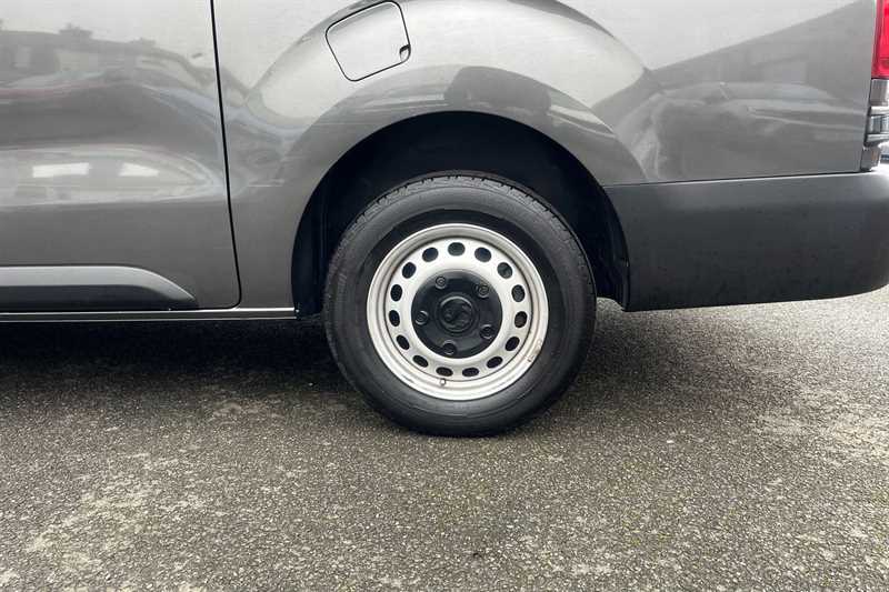 Used Vauxhall Vivaro 2023 for sale - 77471870: Photo 9