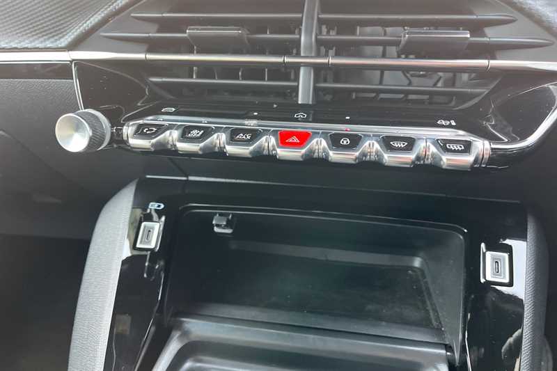 Used Peugeot 2008 2024 for sale - 77471486: Photo 55