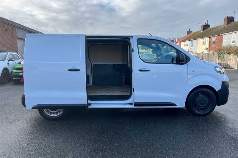 Used Vauxhall Vivaro 2023 for sale - 77513889: Photo 58