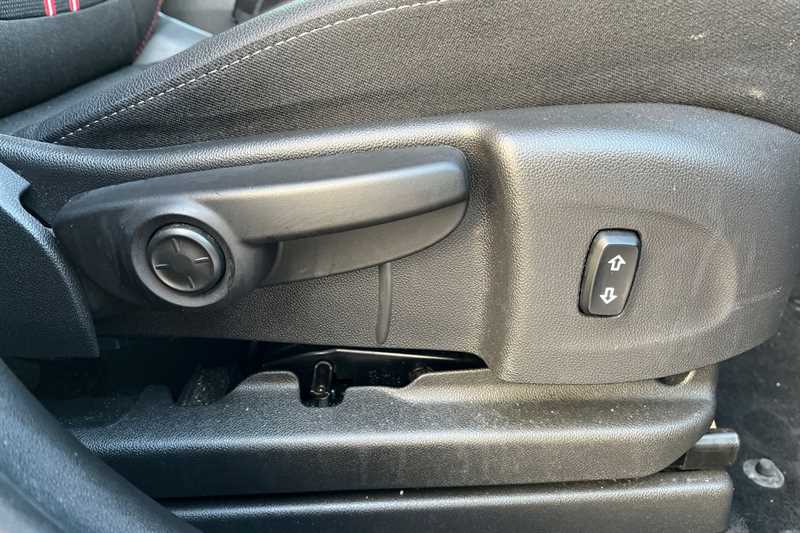 Used Vauxhall Crossland 2024 for sale - 77146108: Photo 36