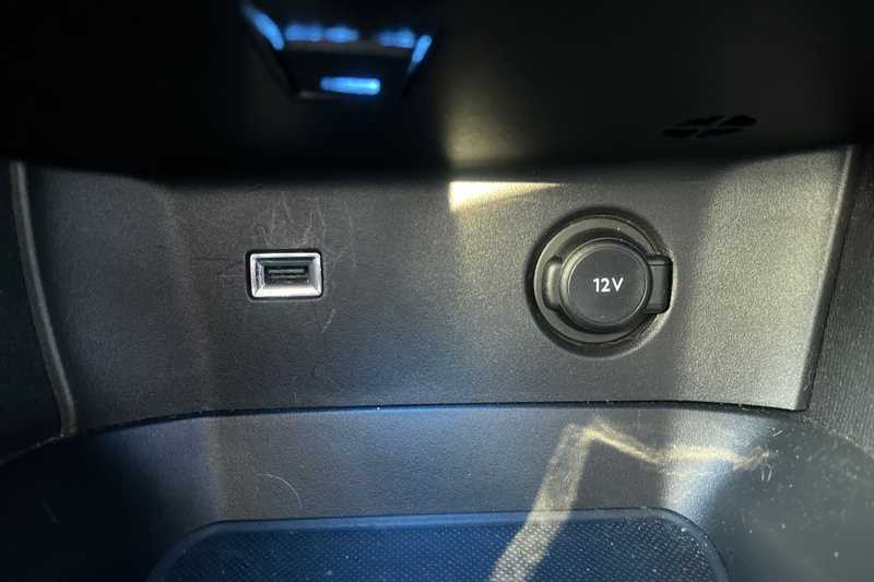 Used Peugeot 3008 2021 for sale - 77927588: Photo 30