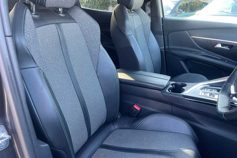 Used Peugeot 3008 2021 for sale - 77927588: Photo 42