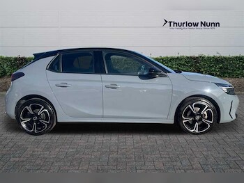 Used Vauxhall Corsa 2023 for sale - 76169055: Photo 2