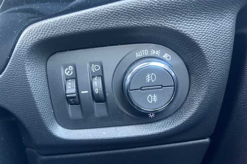 Used Vauxhall Corsa 2023 for sale - 76169055: Photo 34