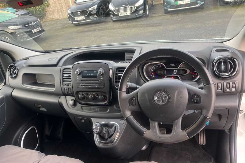 Used Vauxhall Vivaro 2017 for sale - 77146745: Photo 12