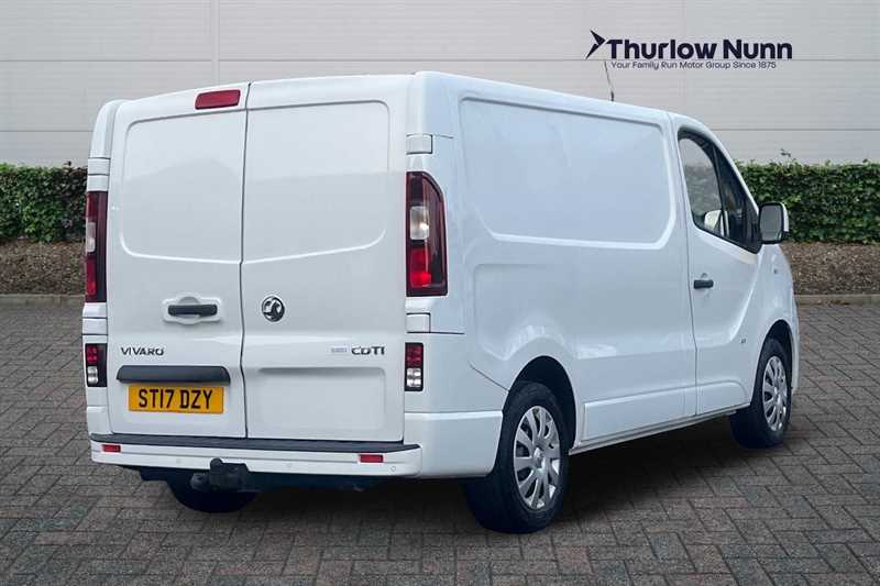 Used Vauxhall Vivaro 2017 for sale - 77146745: Photo 3