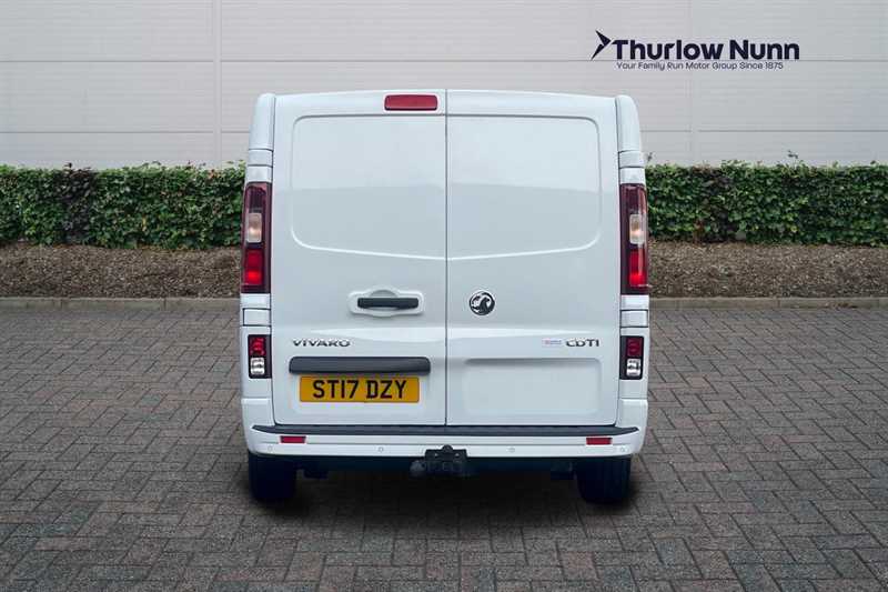 Used Vauxhall Vivaro 2017 for sale - 77146745: Photo 4