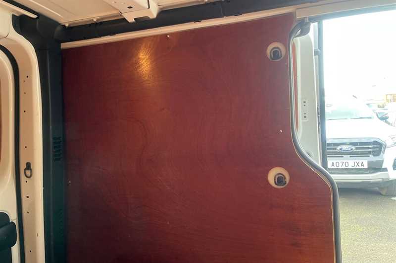 Used Vauxhall Vivaro 2017 for sale - 77146745: Photo 41