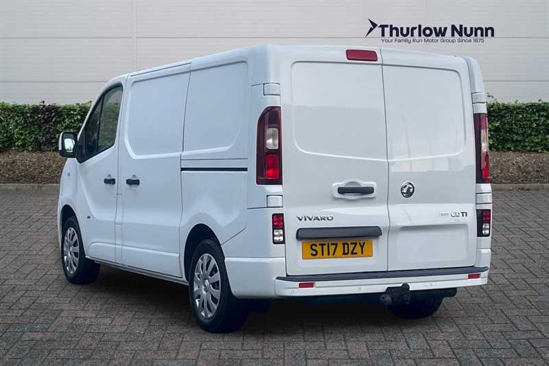 Used Vauxhall Vivaro 2017 for sale - 77146745: Photo 5