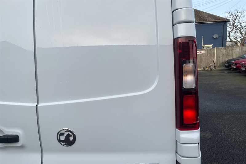 Used Vauxhall Vivaro 2017 for sale - 77146745: Photo 53