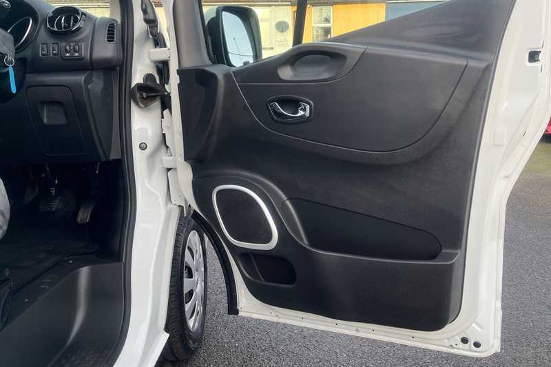 Used Vauxhall Vivaro 2017 for sale - 77146745: Photo 56