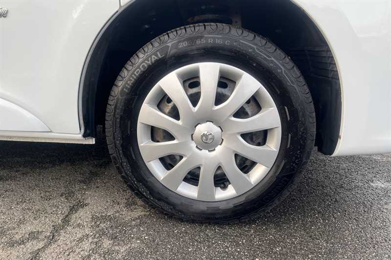 Used Vauxhall Vivaro 2017 for sale - 77146745: Photo 9