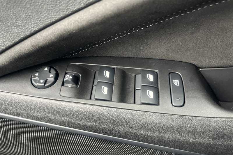 Used Vauxhall Crossland 2024 for sale - 76410743: Photo 16