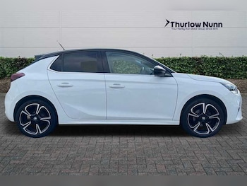 Used Vauxhall Corsa 2022 for sale - 76168985: Photo 2