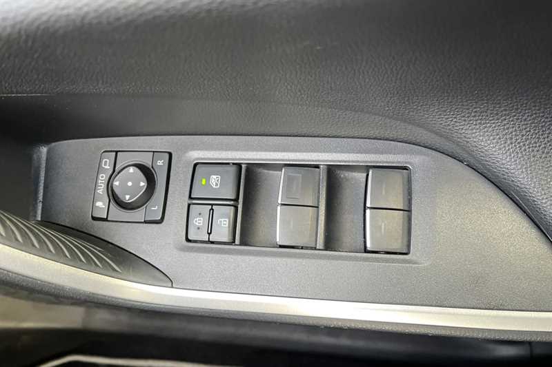 Used Toyota RAV4 2023 for sale - 77146480: Photo 16