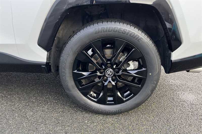 Used Toyota RAV4 2023 for sale - 77146480: Photo 9