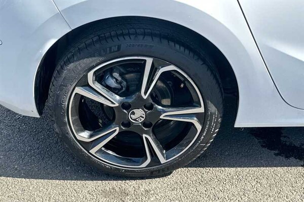 Used Vauxhall Corsa 2023 for sale - 76044645: Photo 44