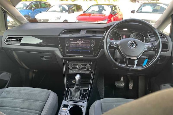 Used Volkswagen Touran 2020 for sale - 76168995: Photo 12