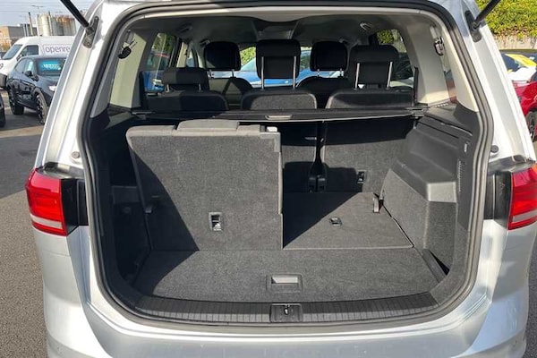 Used Volkswagen Touran 2020 for sale - 76168995: Photo 24