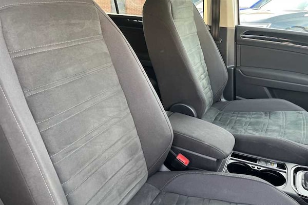 Used Volkswagen Touran 2020 for sale - 76168995: Photo 26
