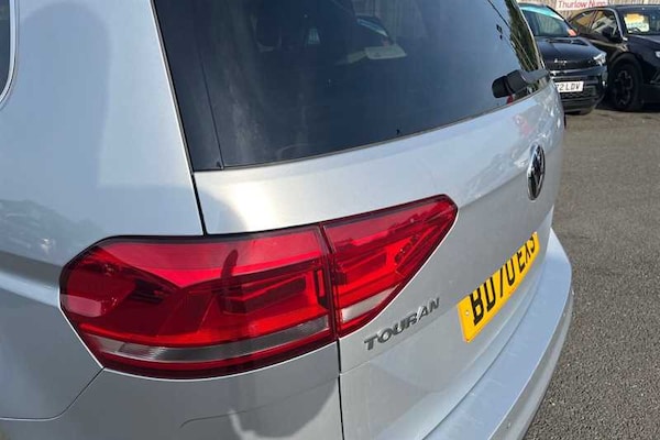 Used Volkswagen Touran 2020 for sale - 76168995: Photo 39