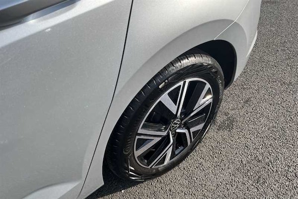 Used Volkswagen Touran 2020 for sale - 76168995: Photo 48