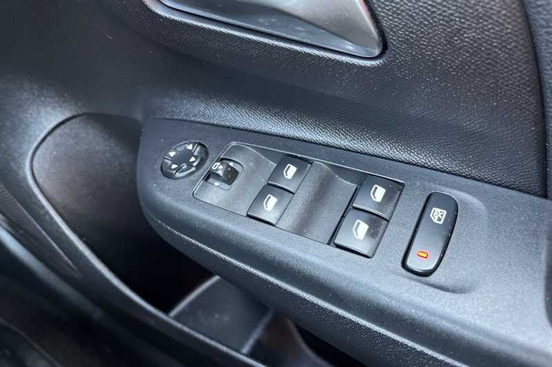 Used Vauxhall Corsa 2023 for sale - 76169073: Photo 16